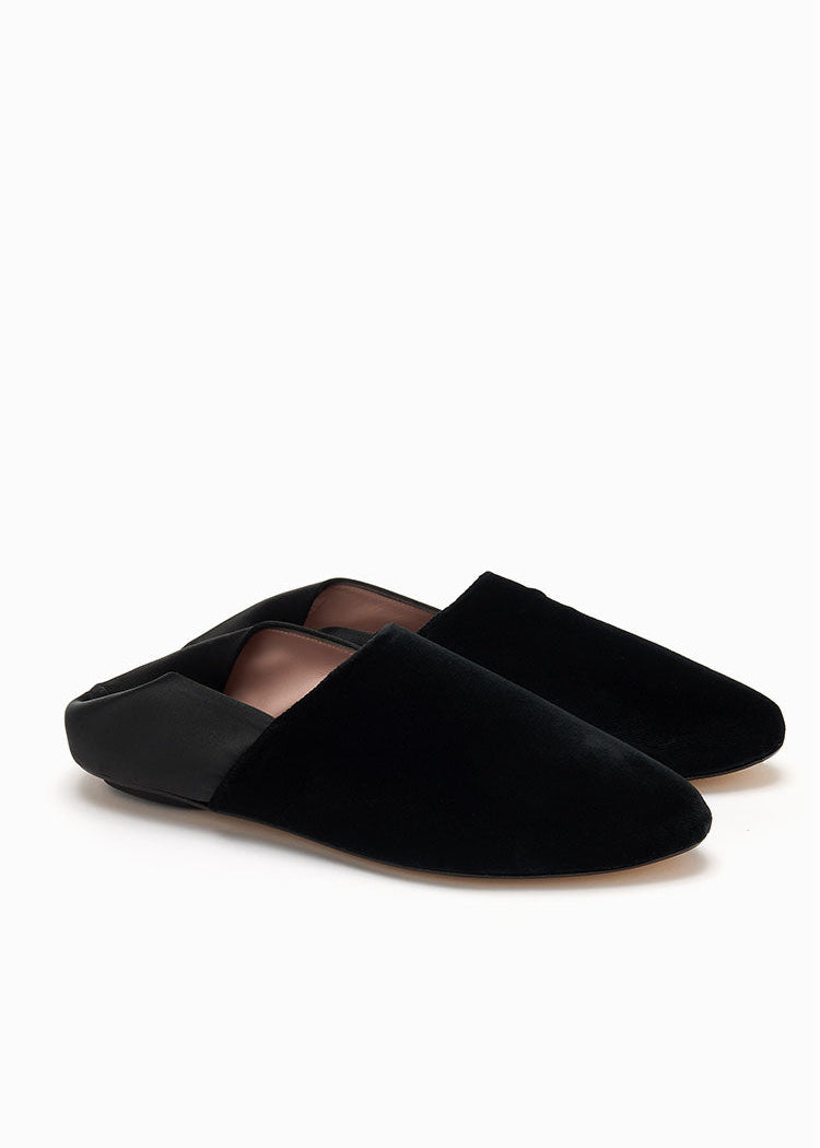WILLOW BABOUCHE | Black Velvet