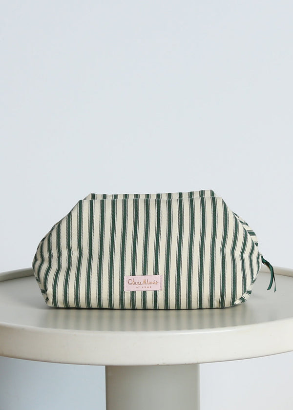 VANITY BAG  |  Forrest Ticking