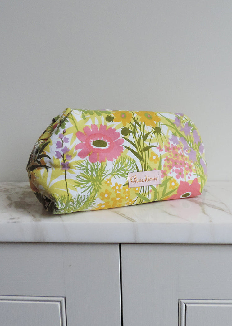VANITY BAG LARGE  |  70's Floral  |  Limited Edition