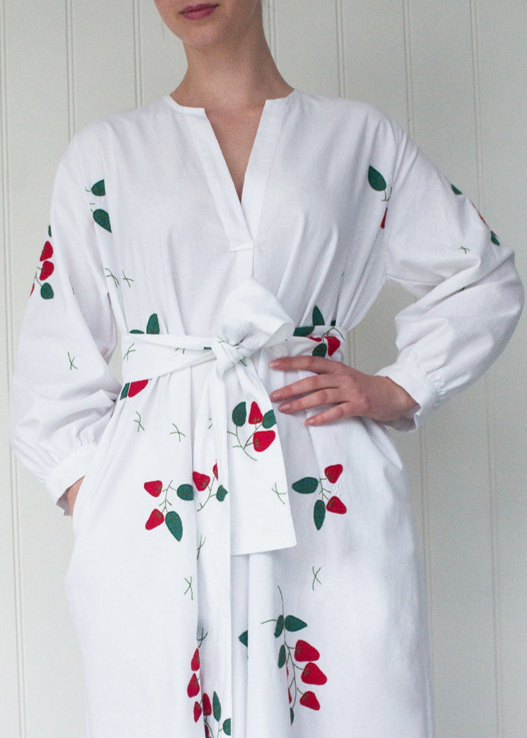 AMARYLLIS KAFTAN SHORT  |  Vintage Strawberry Linen  |  ONE OF A KIND