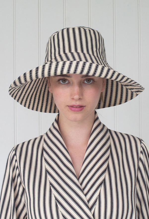 GARDEN HAT (EXTRA SUNNY) | BLACK TICKING