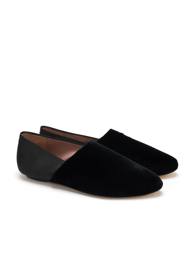WILLOW BABOUCHE  |  Black Velvet