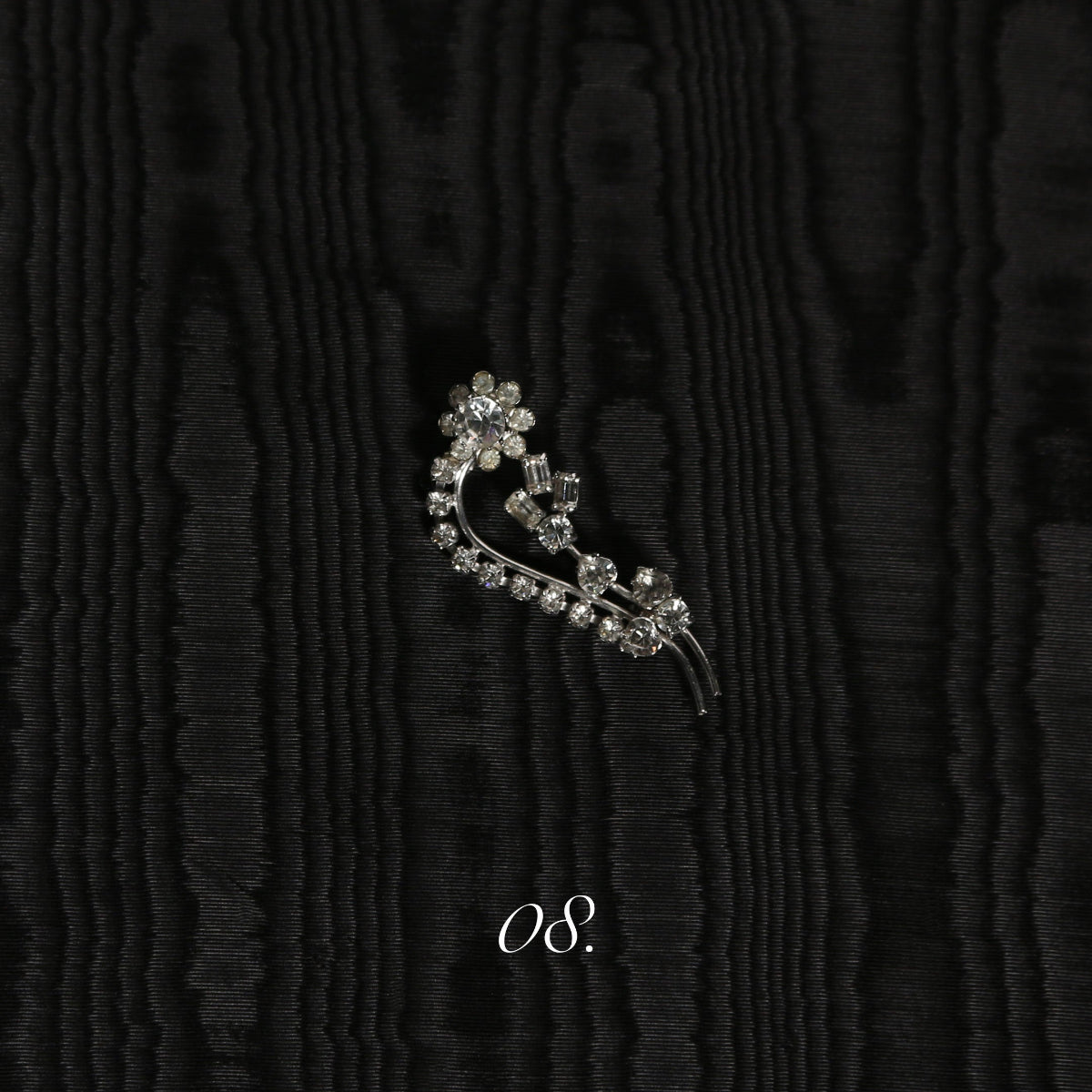 VINTAGE PINS  |  Edit One