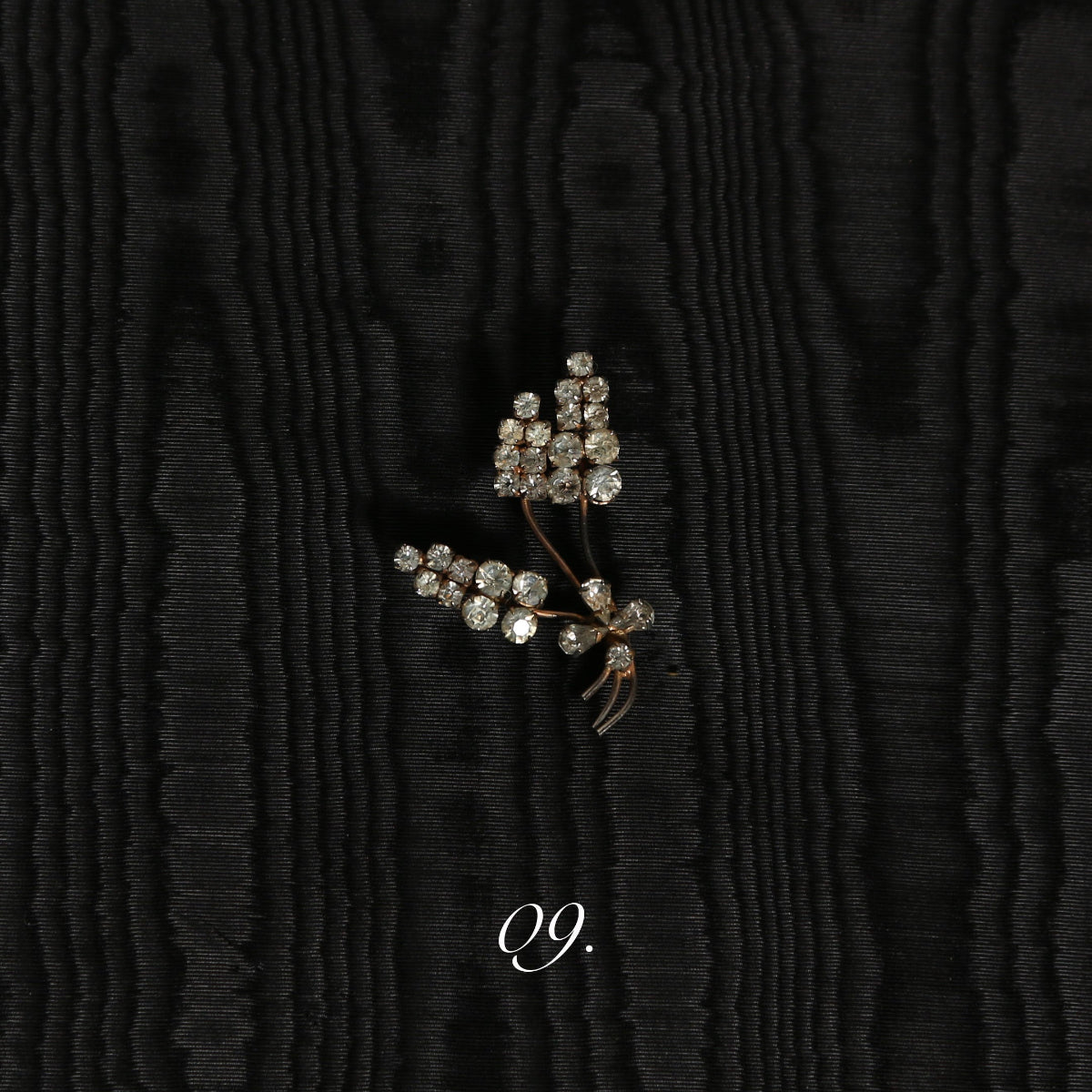 VINTAGE PINS  |  Edit One