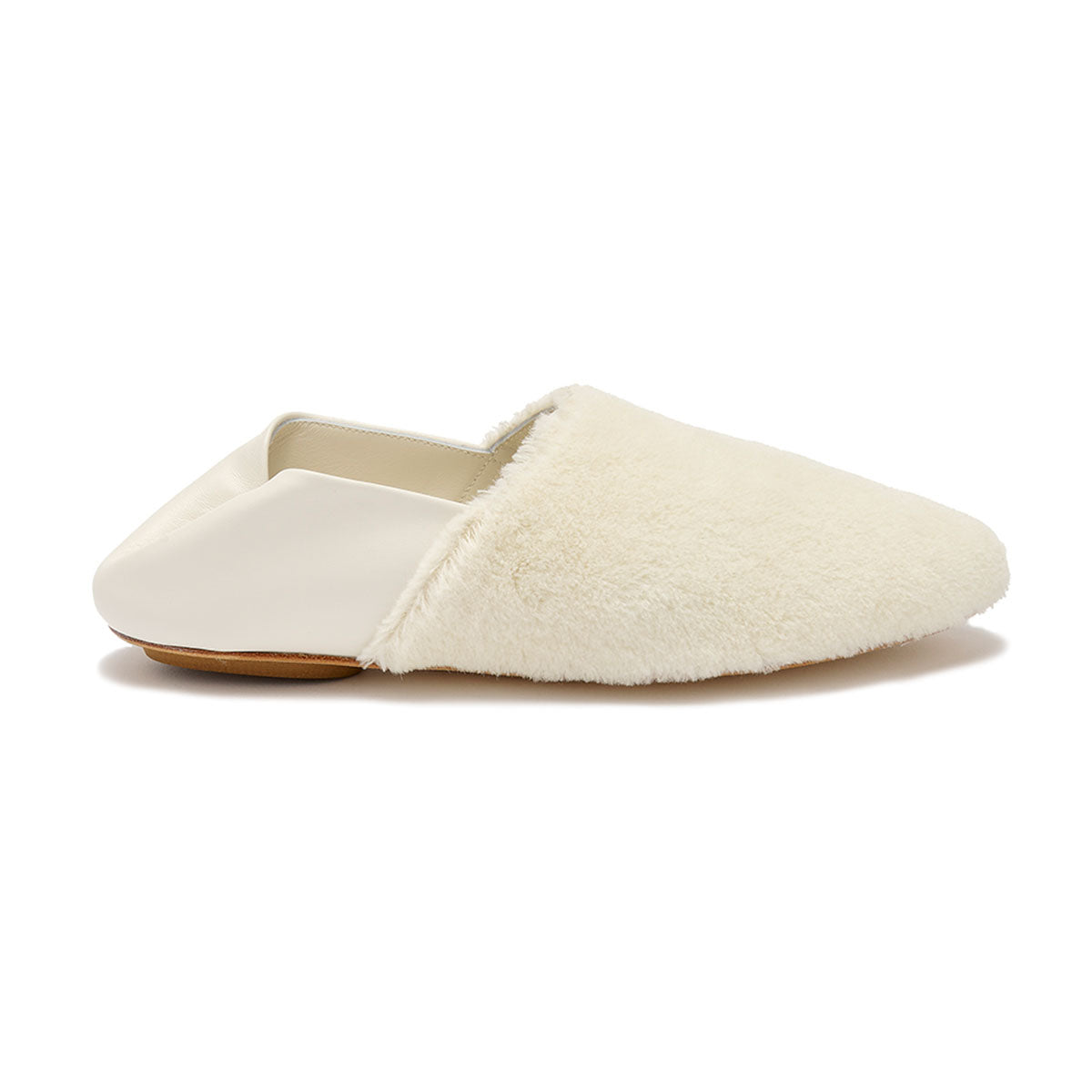 WILLOW BABOUCHE  |  Ivory Alpaca  |  40