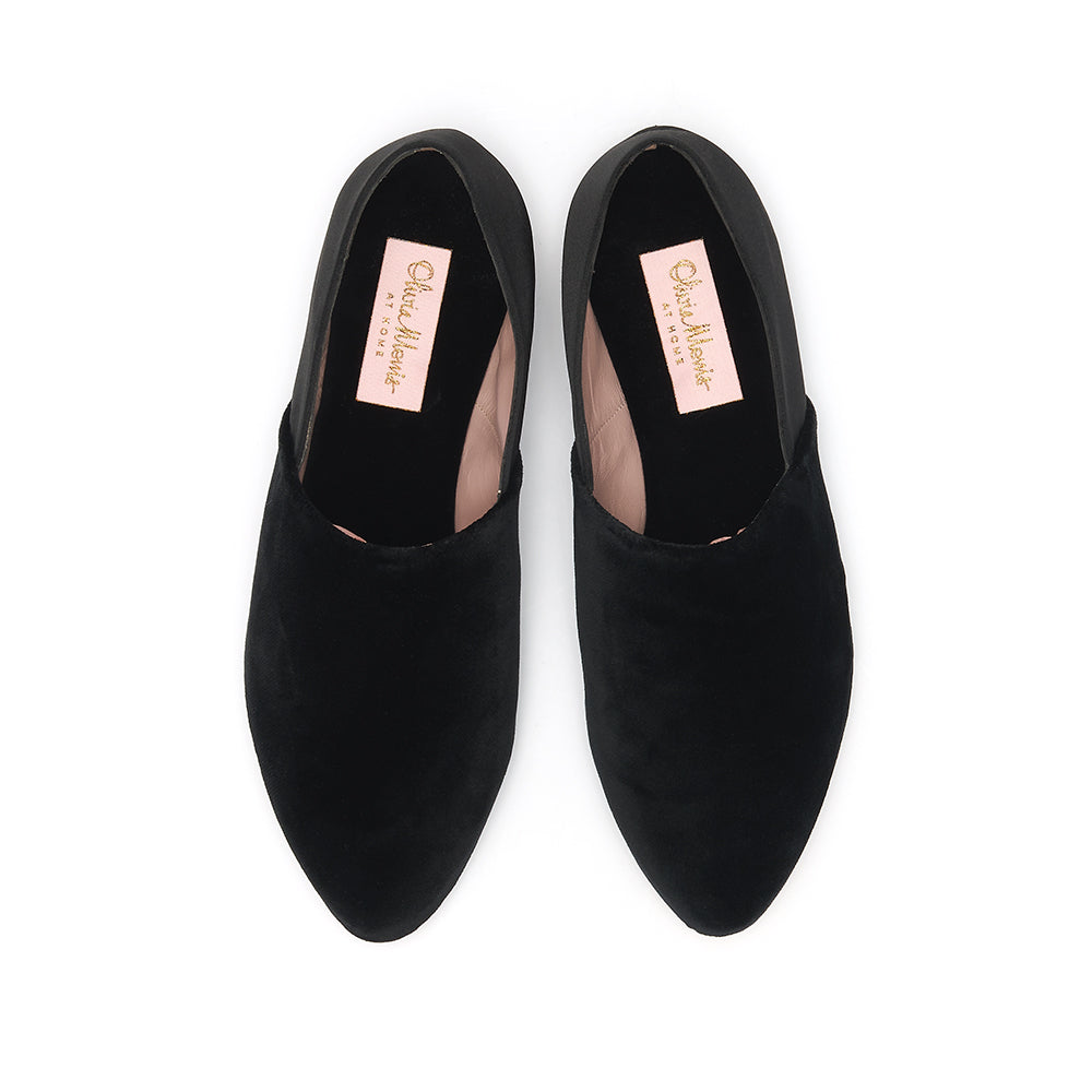 WILLOW BABOUCHE  |  Black Velvet
